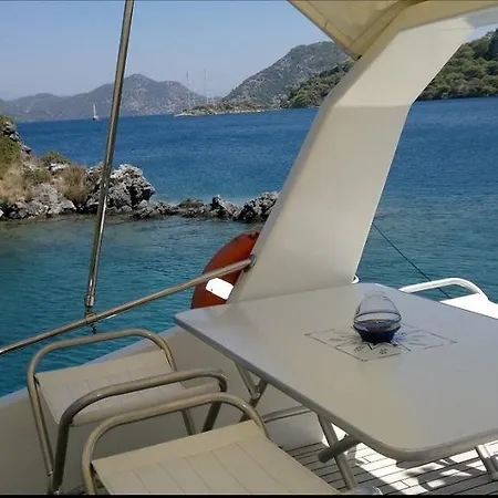 船屋 泻湖船屋